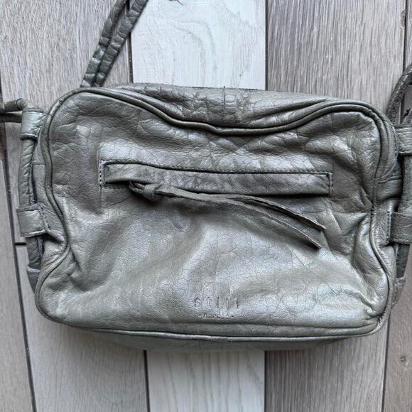 Still nordic grey leather crossbody - Picture 2 of 8